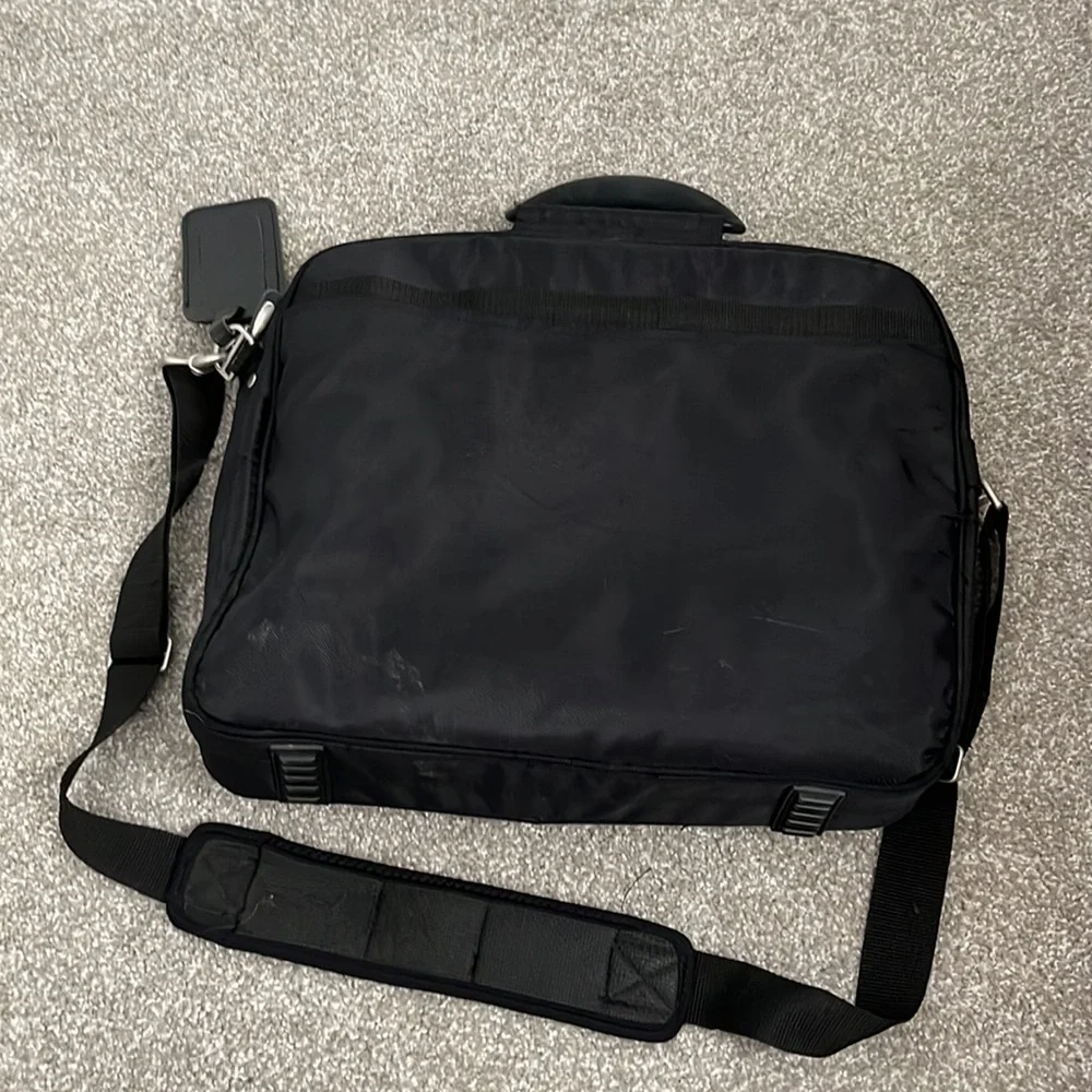 HP Laptop bag/briefcase.